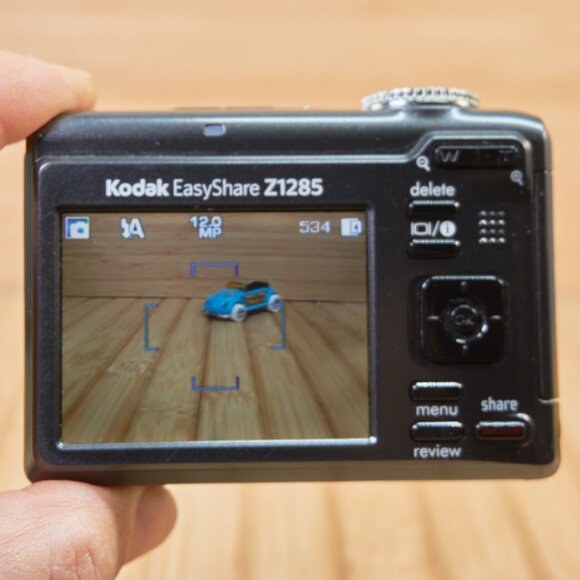 Kodak EasyShare Z1285 14MP Digital Camera with 5x Optical Zoom, Image Stabilized - Picture 5 of 5